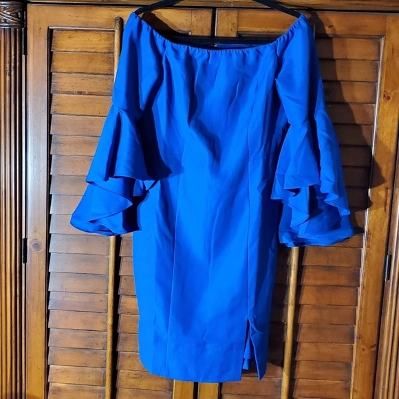 Venus A-Line🎄 - Picture 2 of 5